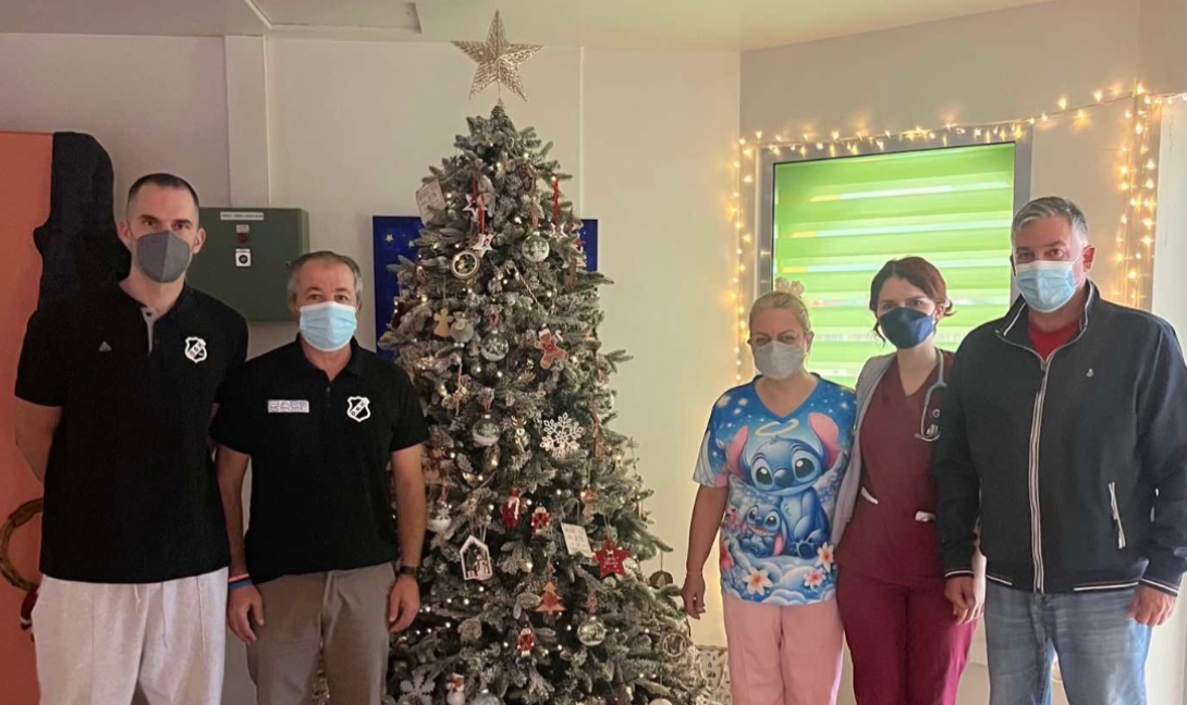 ΟΦΗ BC: Επίσκεψη αγάπης στην Αιματολογική Κλινική Παίδων του ΠΑΓΝΗ