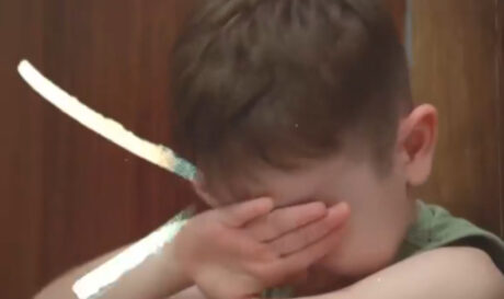 παιδι κλαμα κακοποιηση