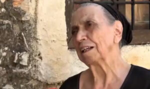 Νίκος Ξυλούρης: Η χήρα του μιλά στην κάμερα και συγκινεί (βίντεο)