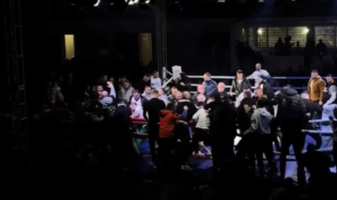 Σερβία: Σκηνές χάους σε αγώνα kick boxing μετά τη νίκη Έλληνα πρωταθλητή (βίντεο)