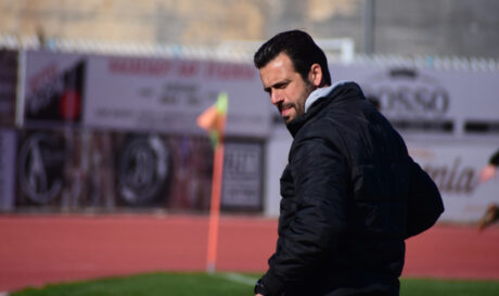 Μανόλης Σκύβαλος