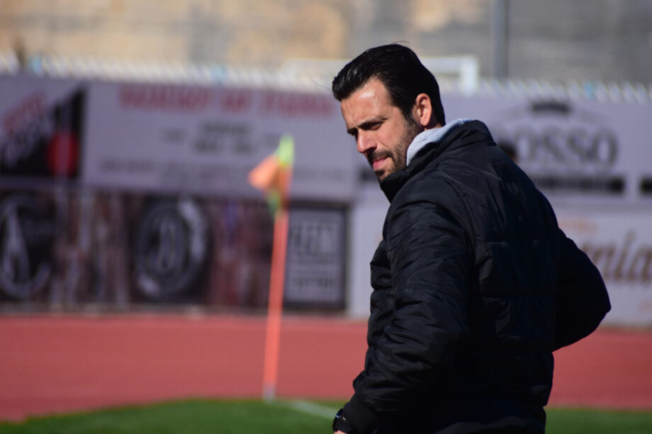 Μανόλης Σκύβαλος