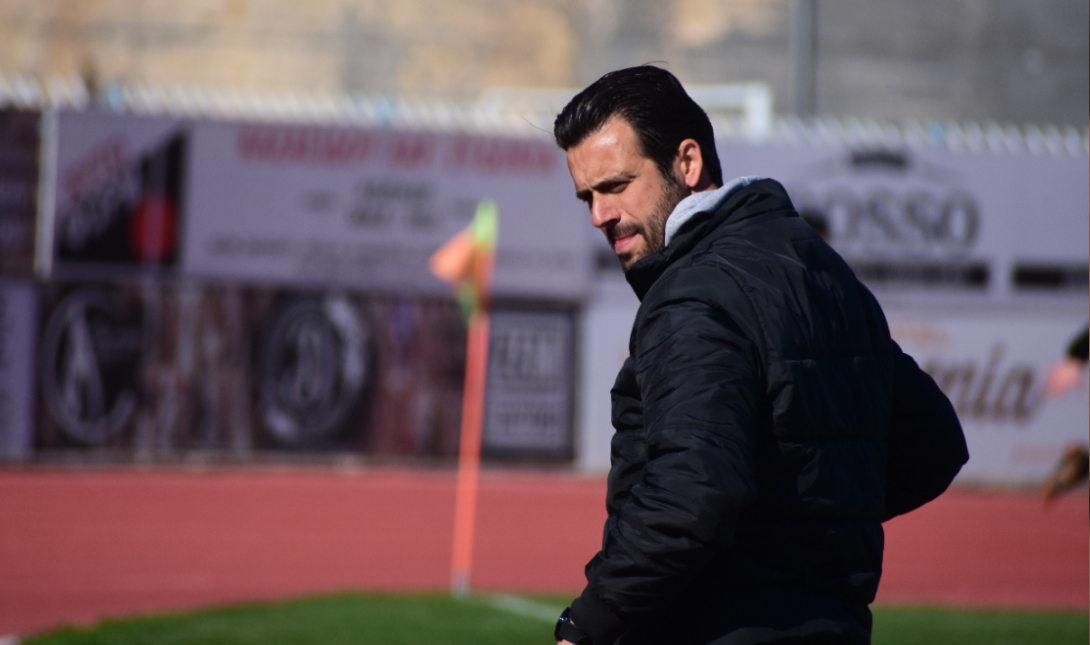 Μανόλης Σκύβαλος