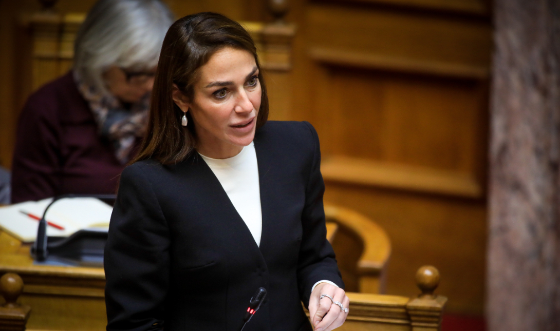 Μιχαηλίδου: «Νωρίτερα οι πληρωμές των επιδομάτων Χριστουγέννων»