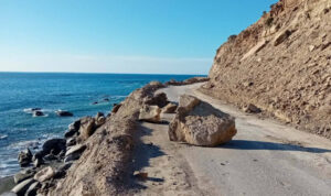 Ηράκλειο: «Θα γίνει το κακό» – Επικίνδυνος δρόμος νότια του νομού προκαλεί τρόμο! (Φωτογραφίες)