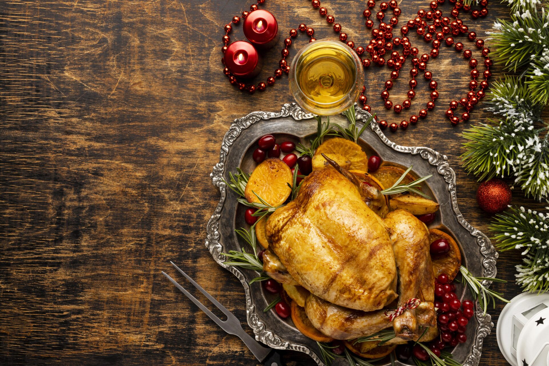 «Αλμυρό» το γιορτινό τραπέζι – Ακριβότερο κατά 7% σε σχέση με πέρσι σύμφωναμε το ΙΝΕΜΥ-ΕΣΣΕ (πίνακας)