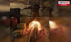 Πασίγνωστος Καναδός Youtuber ήρθε σε ρακοκάζανο στην Κρήτη (βίντεο)