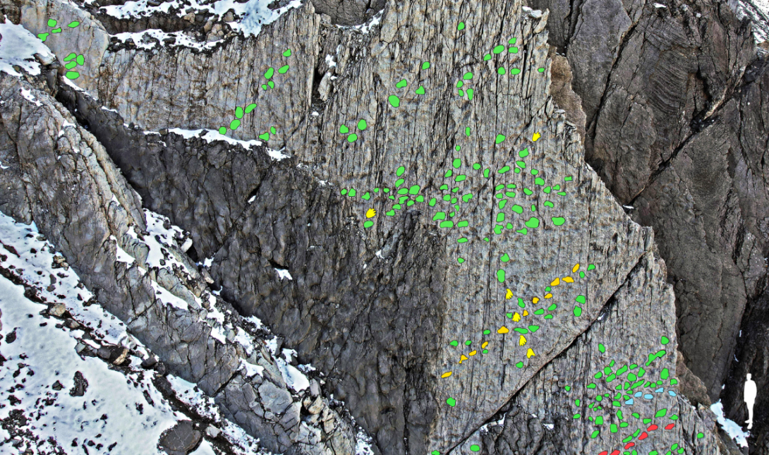 Ιταλία: Ανακαλύφτηκαν χιλιάδες αποτυπώματα δεινοσαύρων σε υψόμετρο άνω των 2.000 μέτρων