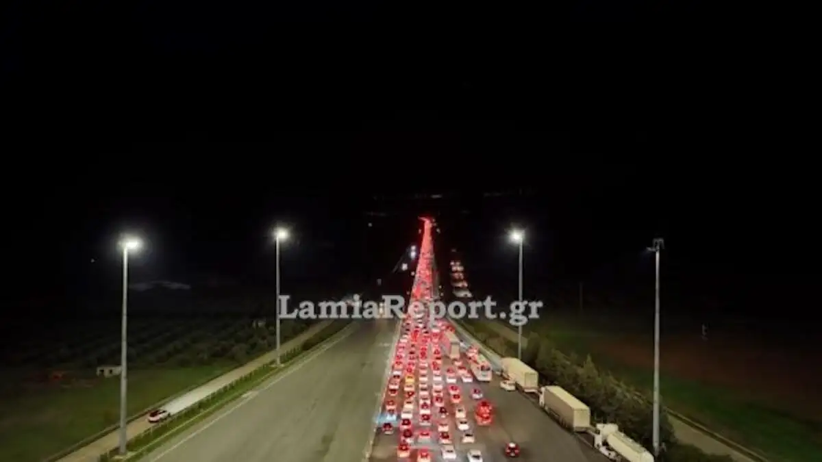 Κυκλοφοριακό κομφούζιο στα μπλόκα των αγροτών