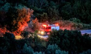 Φωκίδα: Χωρίς τις αισθήσεις τους κάτω από χιονοστιβάδα εντοπίστηκαν οι 3 ορειβάτες που αγνοούνταν από τα Χριστούγεννα