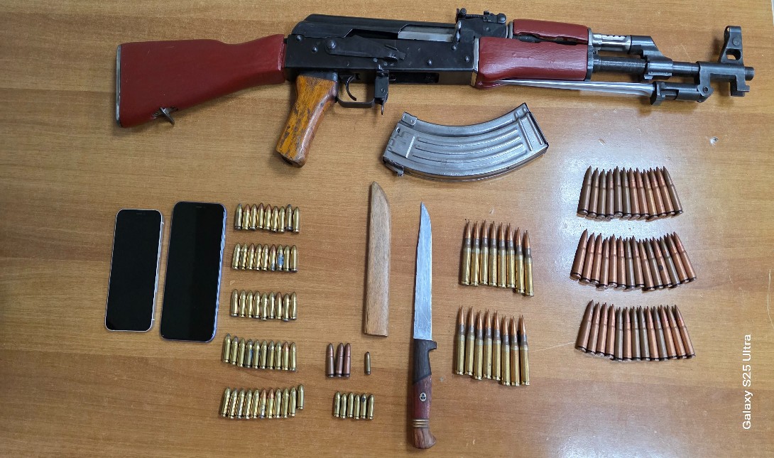 Hράκλειο: 28χρονος έκρυβε «οπλοστάσιο» στο σπίτι του