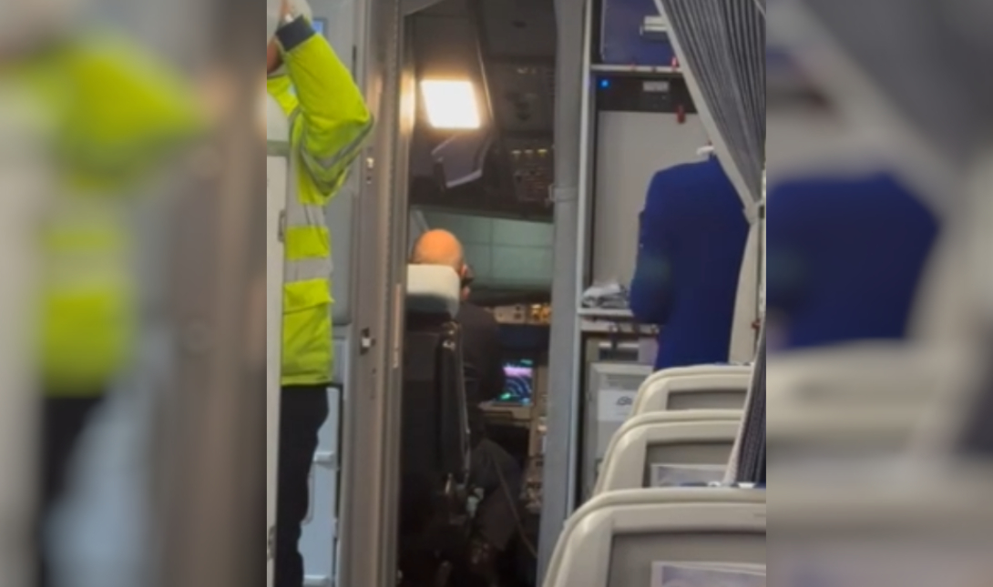 Ο πιο viral πιλότος: Καλωσόρισε τους επιβάτες… με καλαμαράκια και παϊδάκια (Βίντεο)