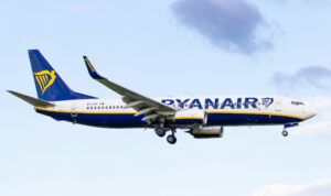 Η Ryanair βάζει «φρένο» στην Κρήτη – Τι αλλάζει από τον χειμώνα του 2026