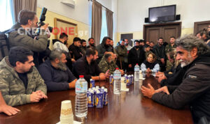 Ηράκλειο: Στην Αποκεντρωμένη Διοίκηση Κρήτης οι αγροτοκτηνοτρόφοι (φώτο & βίντεο)