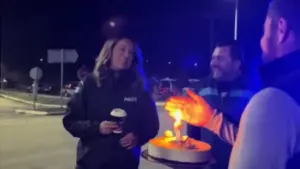 Aγροτικά μπλόκα: Έκπληξη από τους αγρότες με τούρτα σε αστυνομικό! – Δείτε το βίντεο