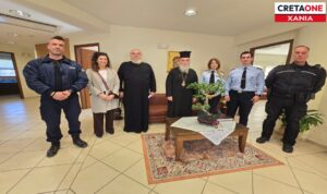 Xανιά: Η Διοικήτρια της Τροχαίας επισκέφτηκε τον Μητροπολίτη Κισάμου και Σελίνου Αμφιλόχιο