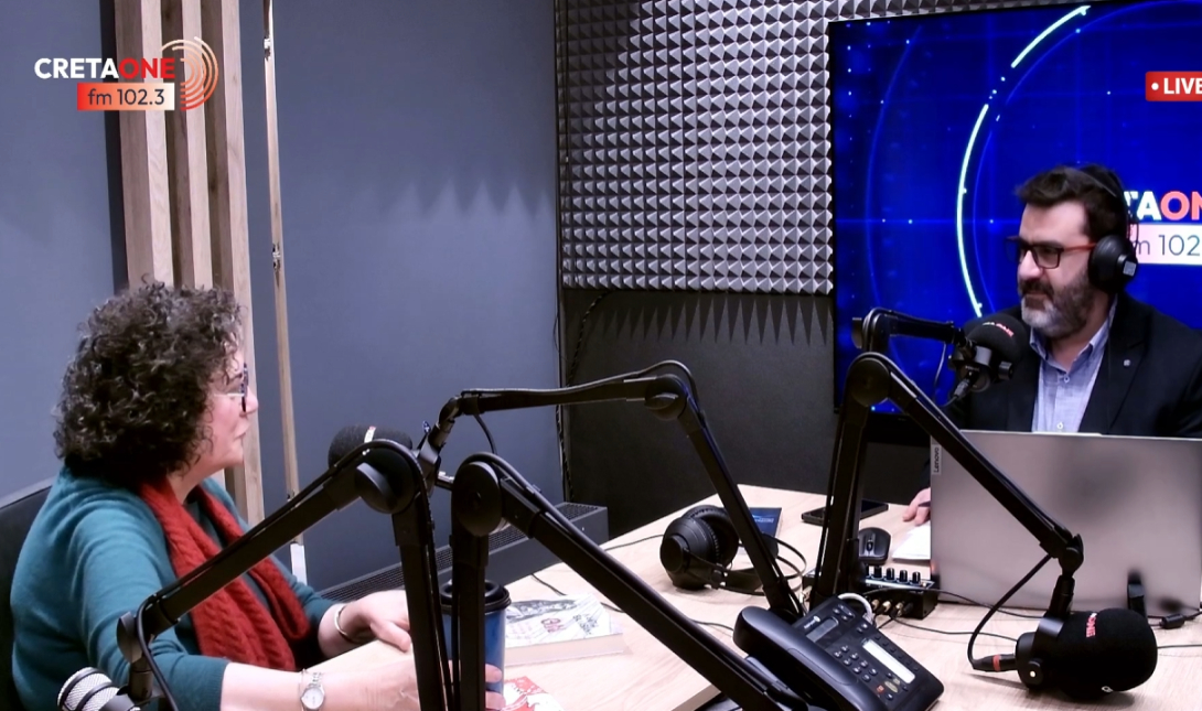 Νάντια Βαλαβάνη στο Cretaone 102.3: Πώς γνώρισε τον αείμνηστο Μανώλη Κουμαντάκη στα χρόνια της χούντας