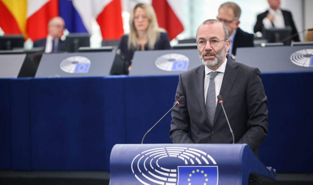 Μάνφρεντ Βέμπερ: Η εκλογή Πιερρακάκη στην προεδρία του Eurogroup συμβολίζει το ελληνικό «success story»