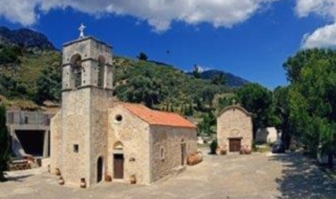 Νυχτερινή η Θεία Λειτουργία της Πρωτοχρονιάς στην Ιερά Μονή Βροντησίου