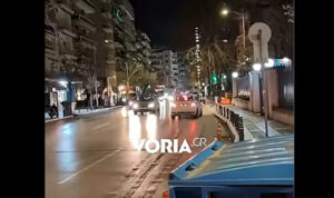 Οδηγός μπήκε στο αντίθετο ρεύμα κυκλοφορίας και όποιον… πάρει ο Χάρος – Δείτε βίντεο