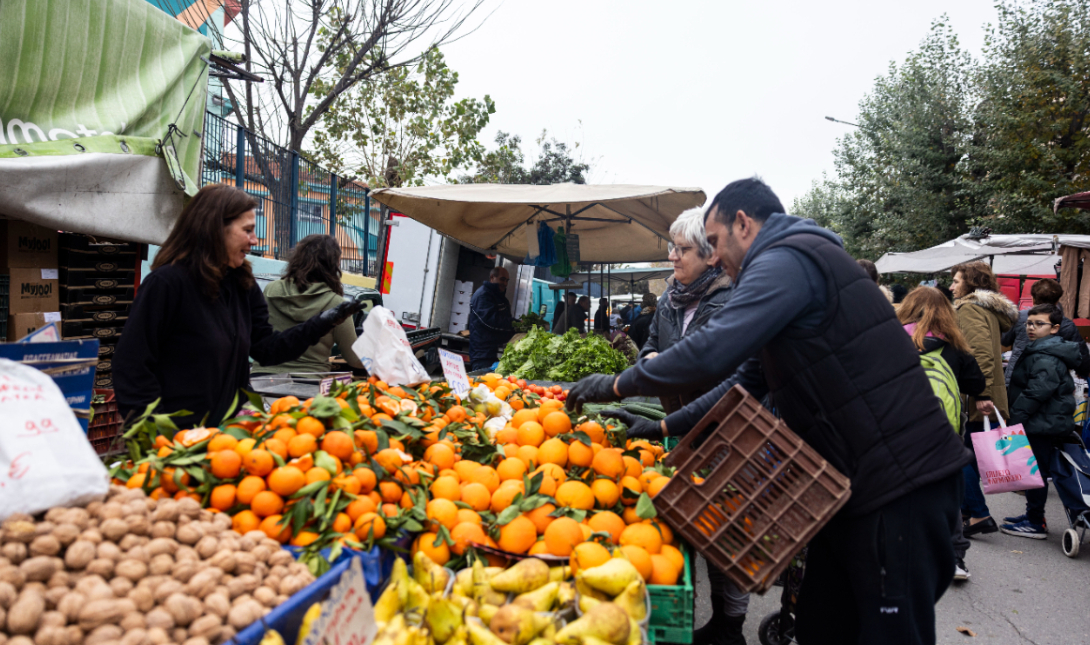 Χωρίς λαϊκές αγορές σήμερα και η Κρήτη  – Τι ζητούν παραγωγοί και επαγγελματίες