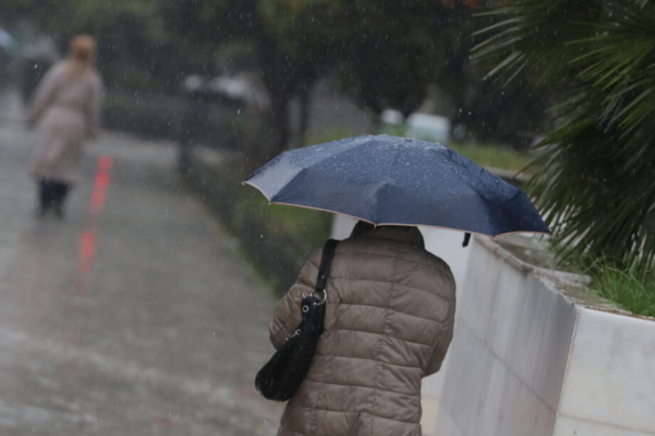 βροχή βροχές ομπρέλα καιρός