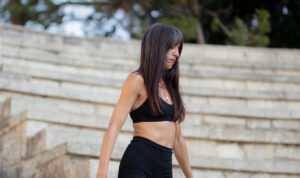 Σκηνές τρόμου για γνωστή κρητικιά ηθοποιό – Προσπάθησαν να διαρρήξουν το σπίτι της