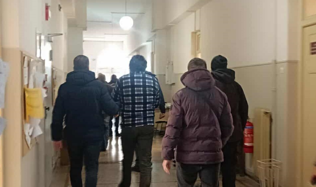 Ηράκλειο: Τον δρόμο για τη φυλακή πήρε ο 54χρονος πατέρας που κατηγορείται ότι βίαζε τις κόρες του