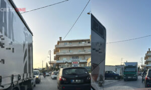 Στο ίδιο έργο θεατές: Κυκλοφοριακός «Γολγοθάς» και σήμερα στην Μιλτιάδη Καράτζη – Δείτε εικόνες