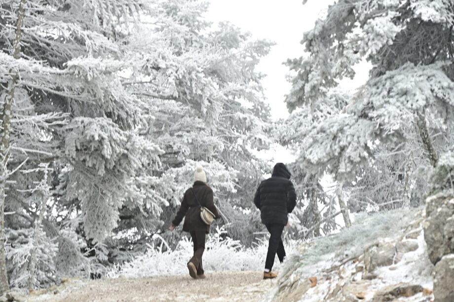 Χιόνια Πάρνηθα