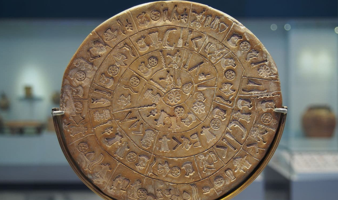 Ανατροπή με τον Δίσκο της Φαιστού; Κρυπτογραφημένο κείμενο ή επιτραπέζιο παιχνίδι χιλιάδων ετών;