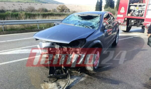 Σοβαρό τροχαίο στην Αχαΐα: Αυτοκίνητο καρφώθηκε σε προστατευτικές μπάρες