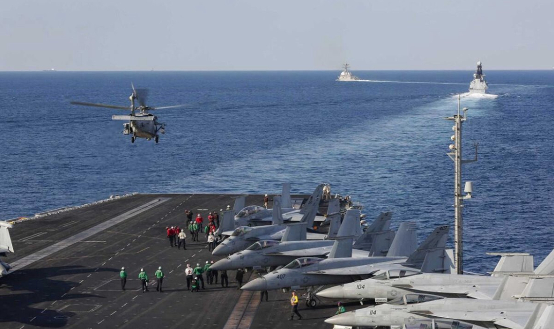 Ιράν: Έφτασε στα ανοιχτά της χώρας το αμερικανικό αεροπλανοφόρο Abraham Lincoln (βίντεο-φωτογραφίες)
