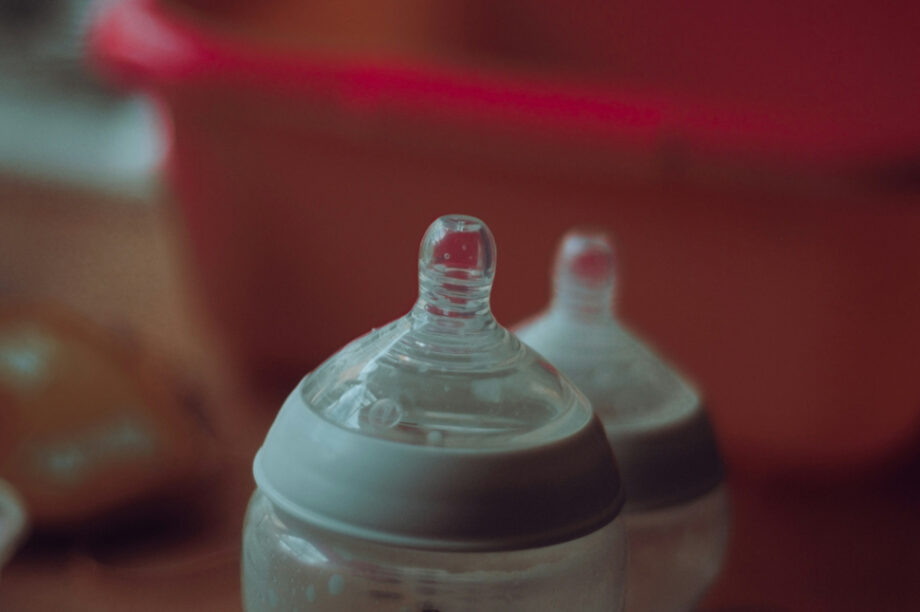 Μπιμπερό γάλα