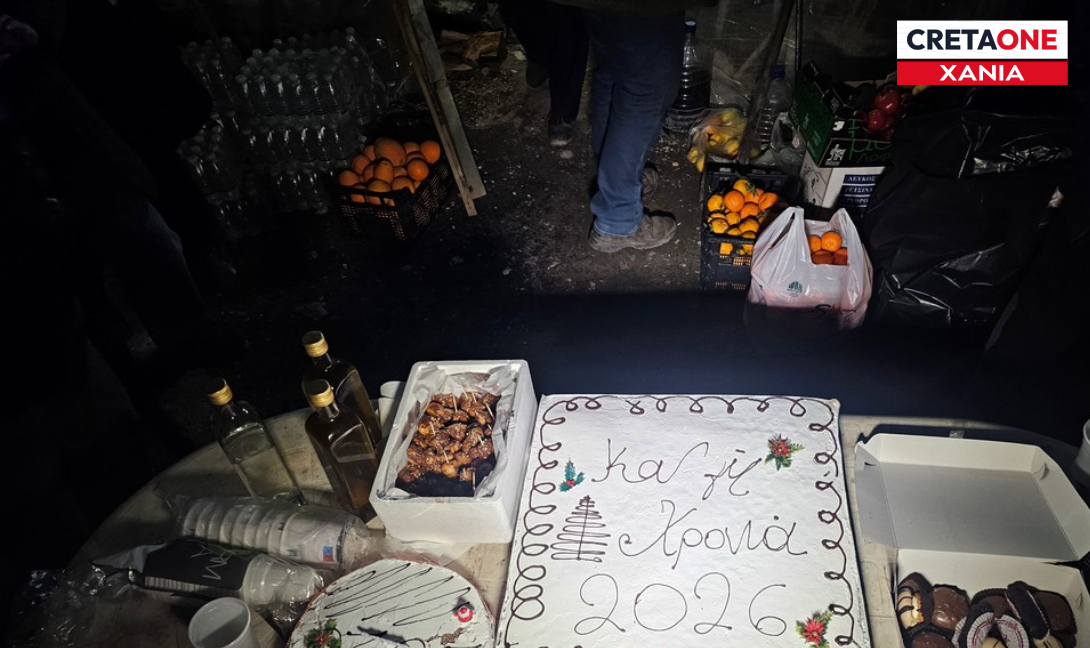 Χανιά: Πρωτοχρονιά στα μπλόκα οι αγρότες (βίντεο-φωτογραφίες)