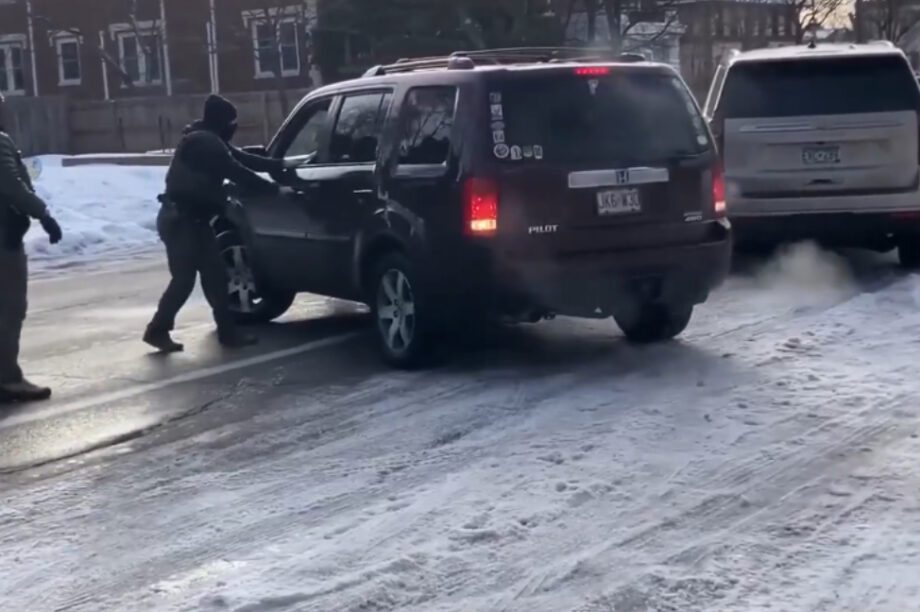 ΗΠΑ: Νέα στοιχεία και πλάνα για την εν ψυχρώ εκτέλεση της Ρενέ Γκουντ (βίντεο)