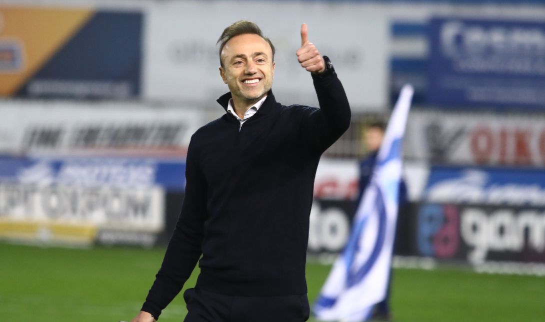 Κόντης χαρούμενος