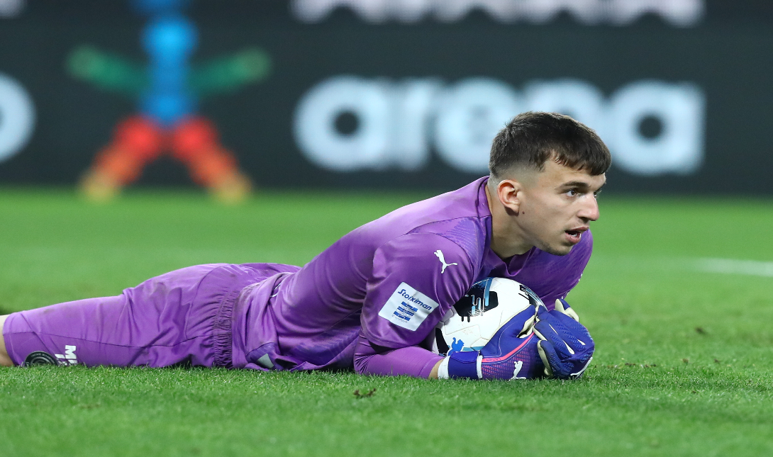 Λίλο κοντινή