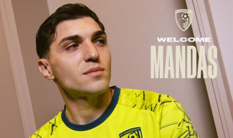 Μανδάς Μπόρνμουθ