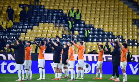 ΟΦΗ χέρια με ΑΕΚ