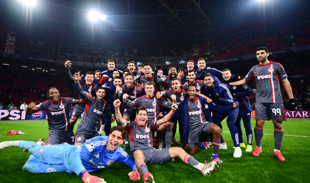 Champions League: Τεράστια νίκη-πρόκριση ο Ολυμπιακός στο Άμστερνταμ, 2-1 τον Άγιαξ