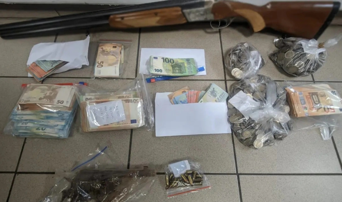 Αφέθηκαν ελεύθεροι οι 14 συλληφθέντες για το κύκλωμα λαθραίων καπνικών