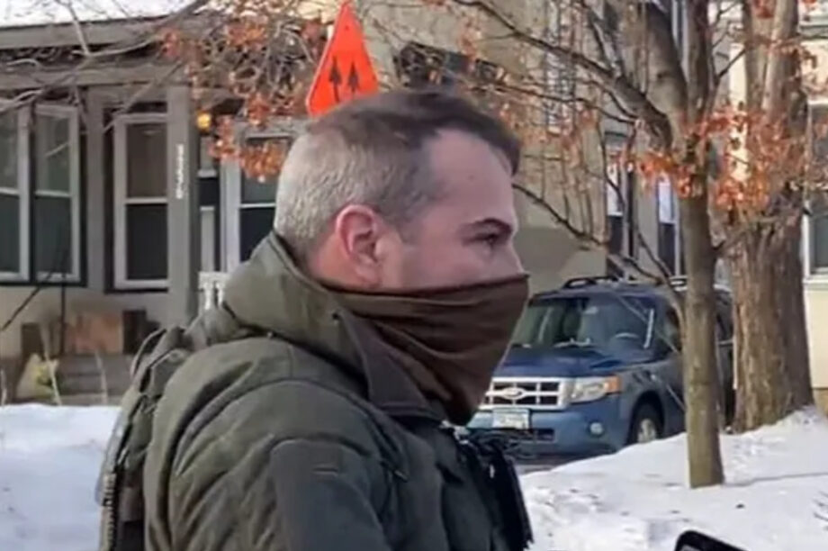 ΗΠΑ: Δωρεά 10.000$ στον πράκτορα που πυροβόλησε και σκότωσε τη Ρενέ Γκουντ!