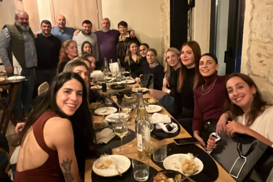 Ερασιτέχνης ΟΦΗ: Δεξιώθηκε την ομάδα βόλεϊ Γυναικών ο Νίκος Τσαμπουράκης