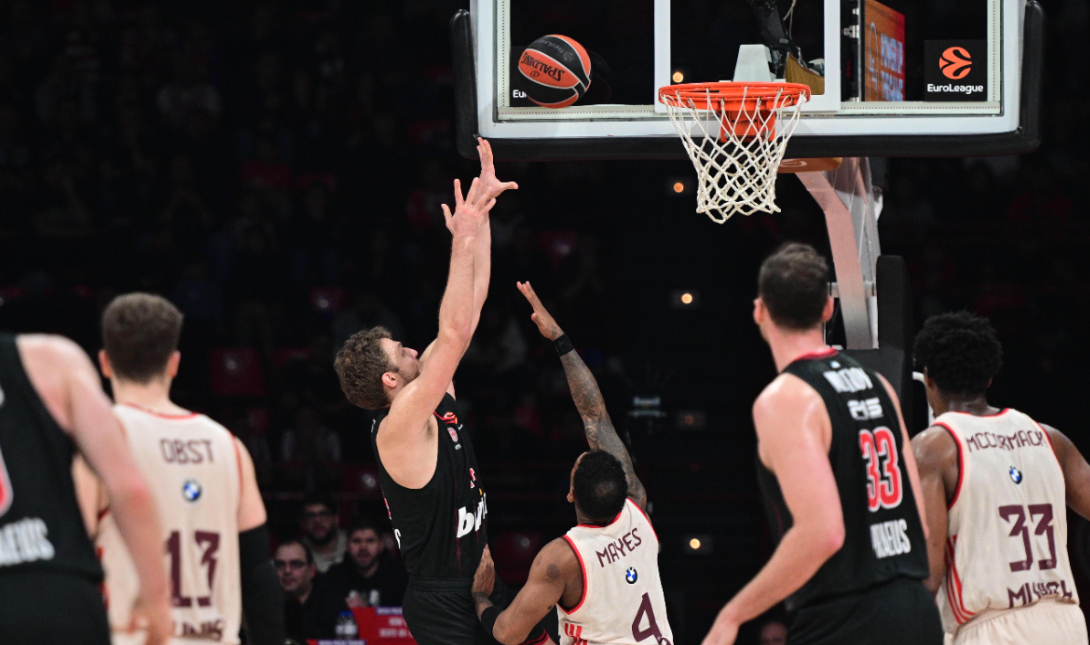 Euroleague: Νίκησε Μπάγερν, αλλά έχασε Μόρις ο Ολυμπιακός