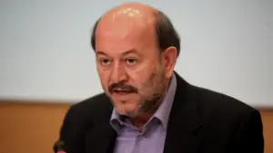 Θλίψη στον πολιτικό κόσμο – Έφυγε από την ζωή πρώην βουλευτής του ΠΑΣΟΚ