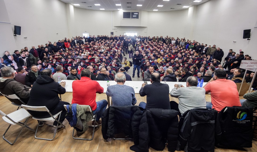 Αγρότες: Δημιουργούν δύο επιτροπές ενόψει της συνάντησης με τον Κυριάκο Μητσοτάκη