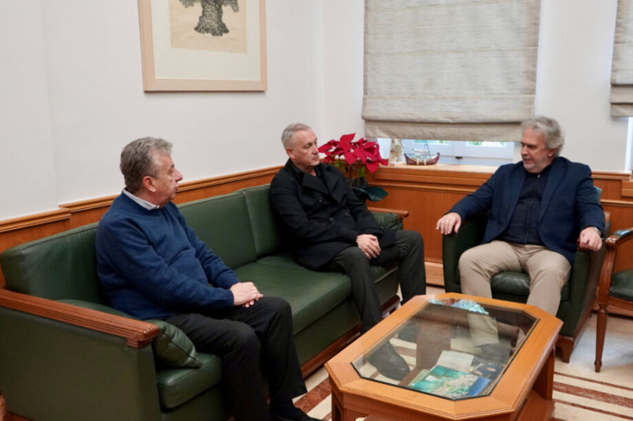 Αρναουτάκης Ζερβάκης