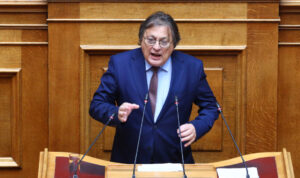 Παραιτήθηκε ο Αλέξανδρος Αυλωνίτης από το Κίνημα Δημοκρατίας κάνοντας λόγο για «πολιτική ασφυξία»