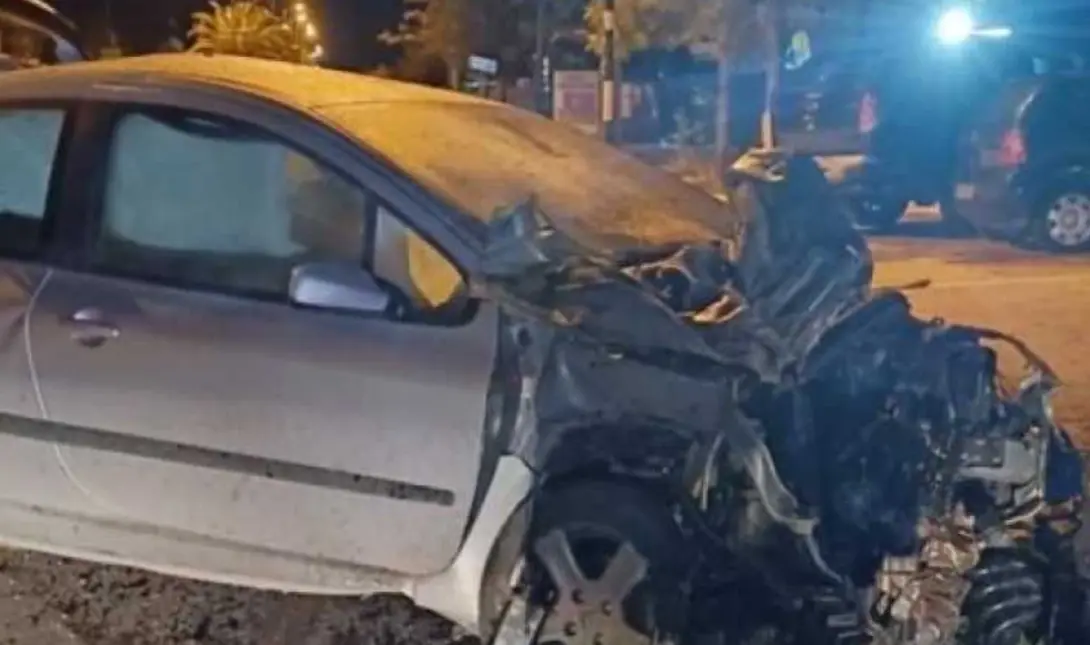 τροχαιο λουτρακι